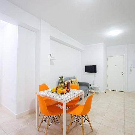 Canasteros Apartments ! Малага Экстерьер фото